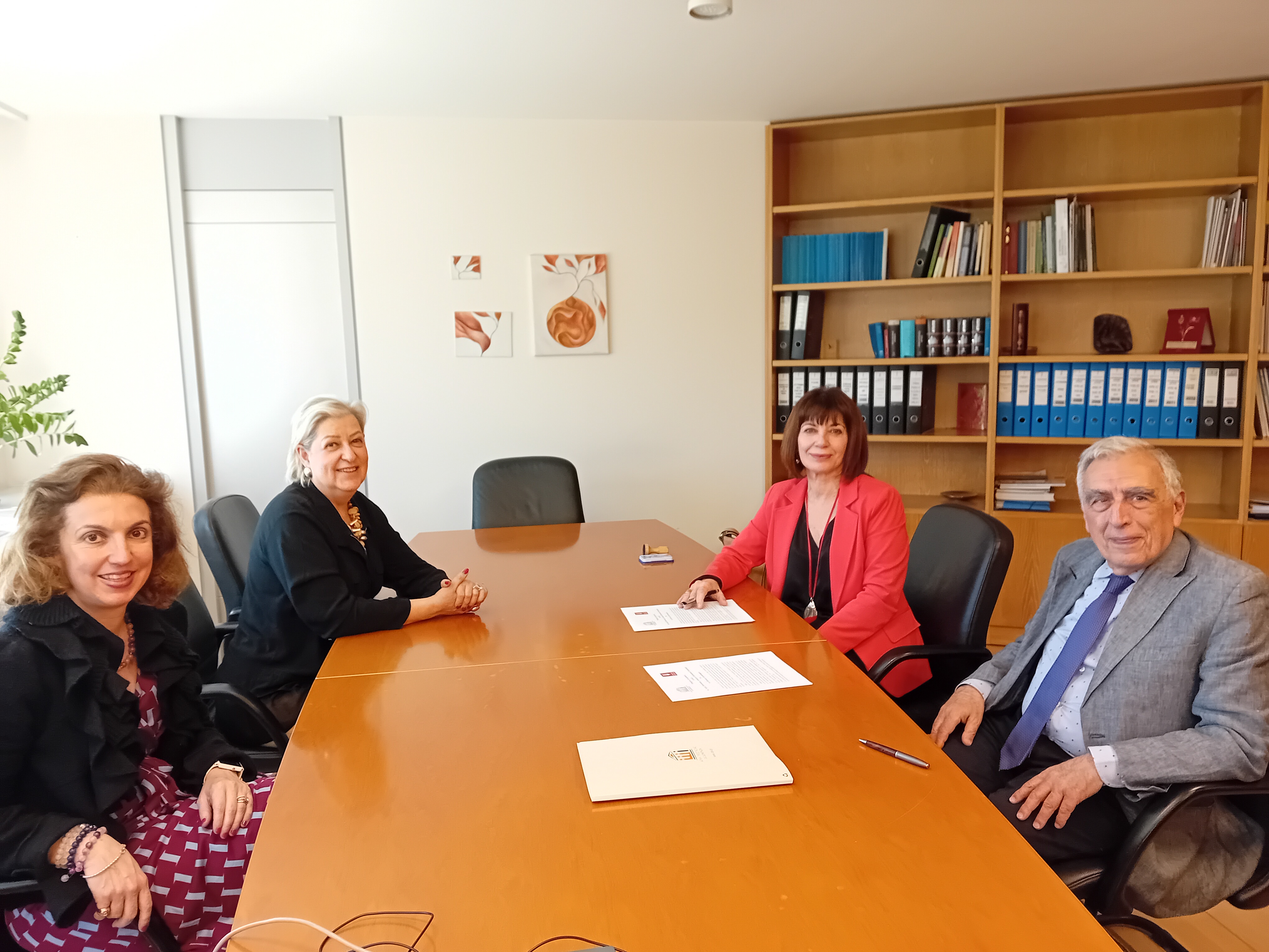 Υπογραφή μνημονίου από τα συμβαλλόμενα μέλη